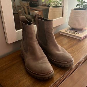 Timberland Courmayeur Valley Women’s Chelsea Boots